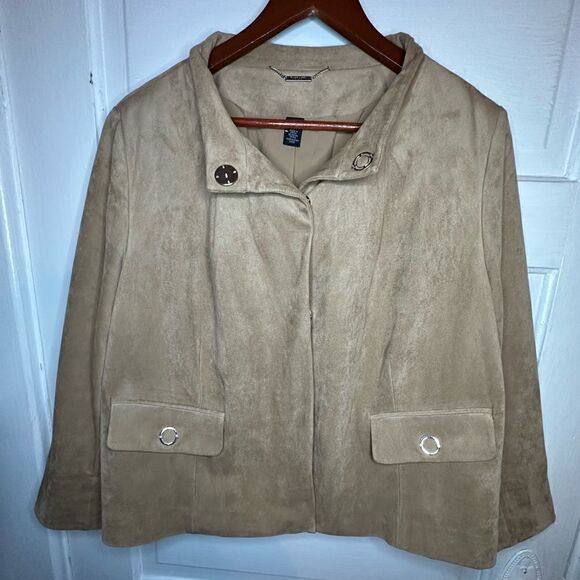 WHBM Tan Jacket w/ Silver Hardware Size XL - Picture 1 of 11